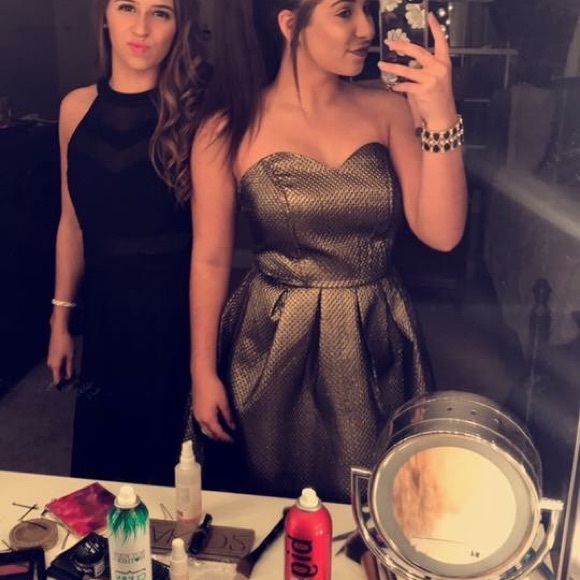 Gold shirt dress - Picture 2 of 2